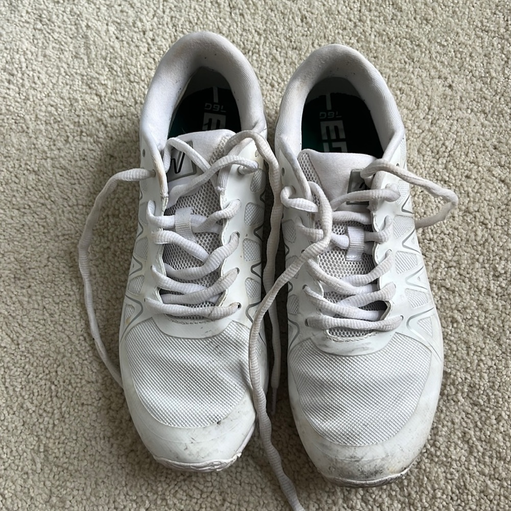 Varsity cheer shoes